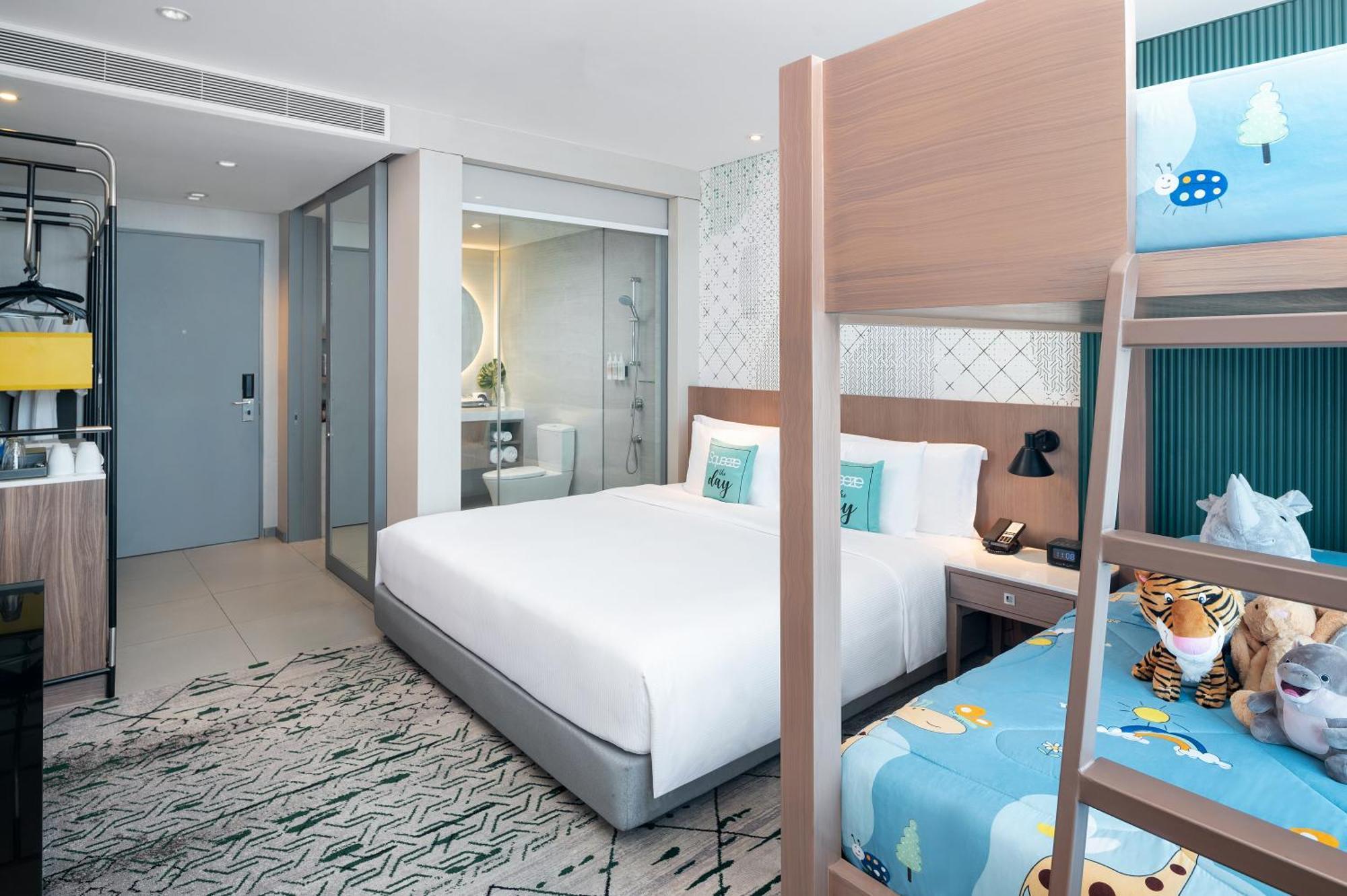 Avani Sukhumvit Bangkok Hotel Екстер'єр фото Family room